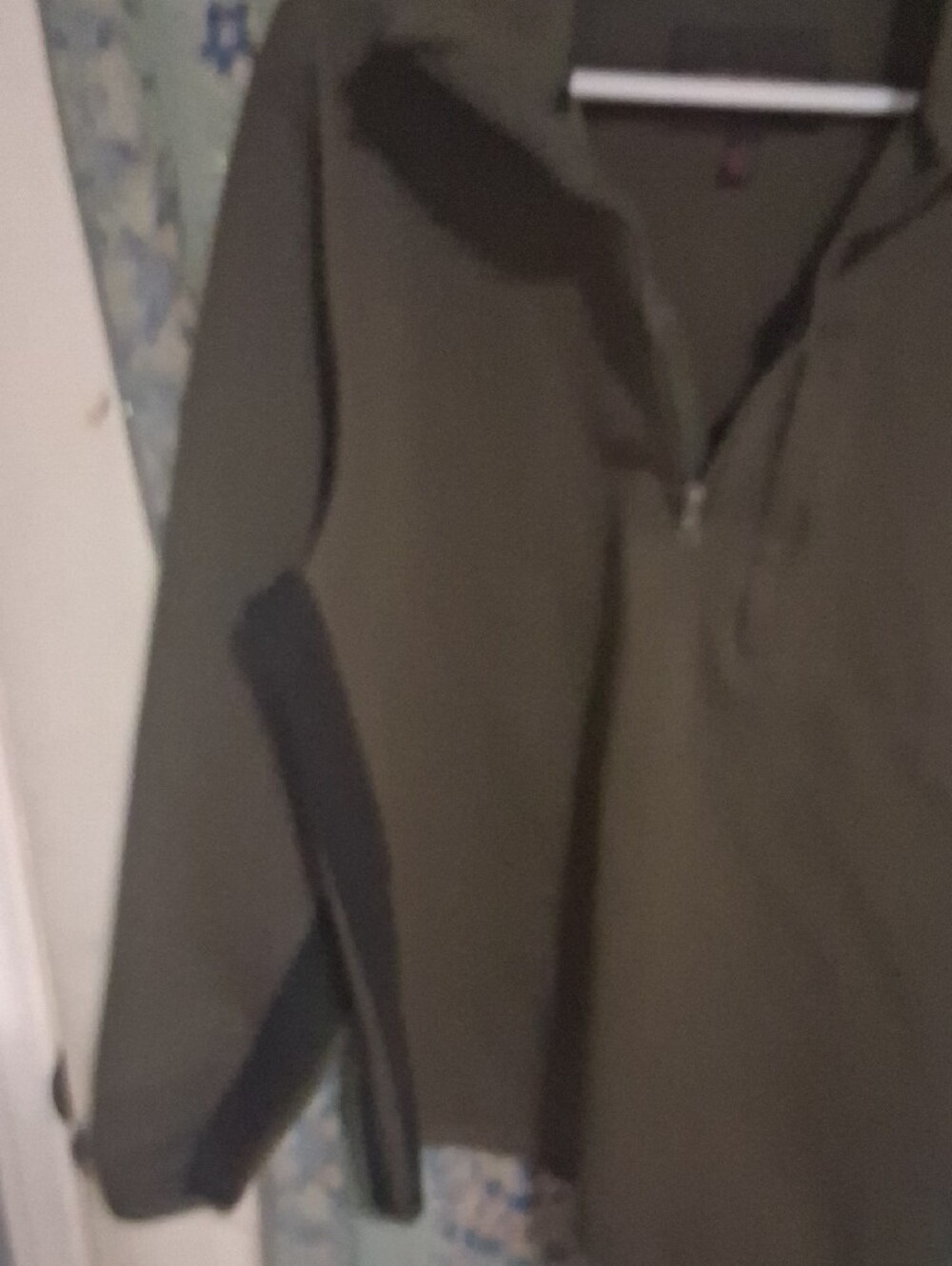 Banana Republic Olive Green Zip-Up Sweater with Dark Trim - Picture 3 of 5